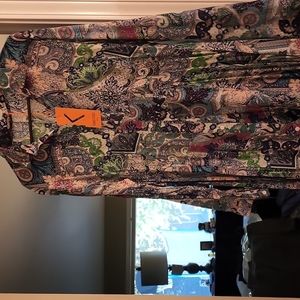 Multi-colored midi/maxi shirt dress.